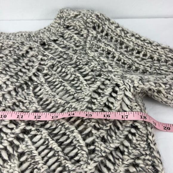 Loft L Petite Alpaca Wool Scallop Hem Chunky Gray Heather Crochet Knit Sweater - Picture 9 of 10